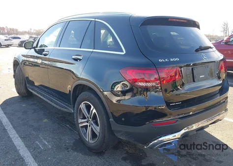 2021 Mercedes-Benz Glc 300 4Matic Suv from USA, damaged, VIN W1N0G8EBXMF906575